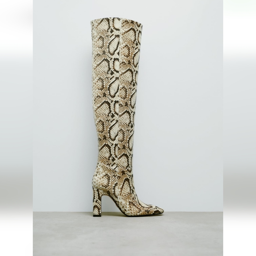 Animal print leather boot
